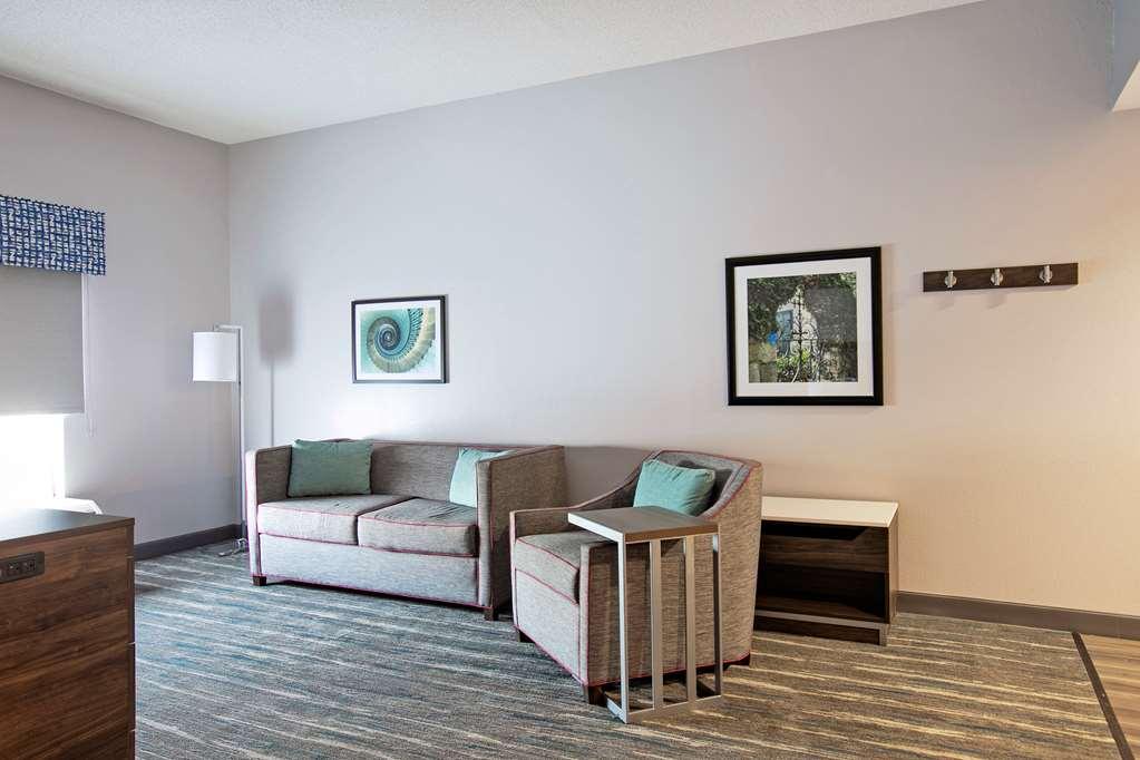 Hampton Inn Моултрі Номер фото