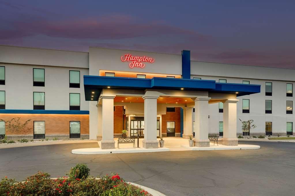 Hampton Inn Моултрі Екстер'єр фото